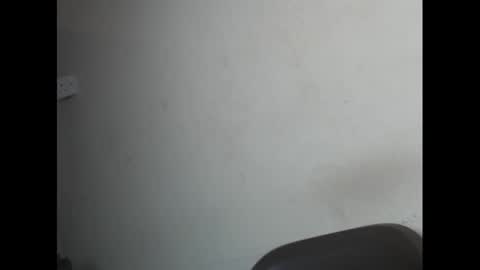 eatuupx online show from January 11, 5:40 pm