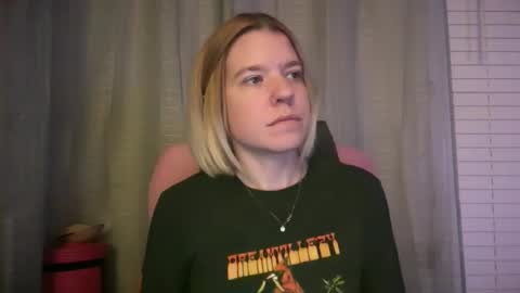 americnbarbie online show from March 30, 1:16 am