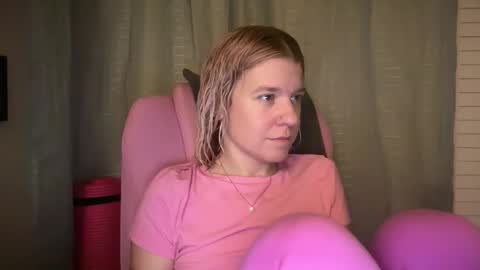 americnbarbie online show from February 27, 4:01 am