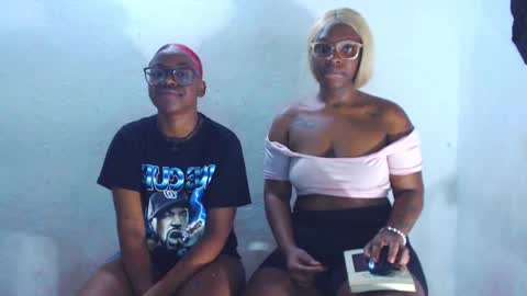 chayna smith online show from January 7, 10:41 pm