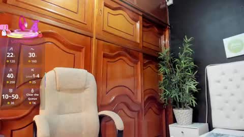 ebony_katterin online show from September 23, 10:46 am