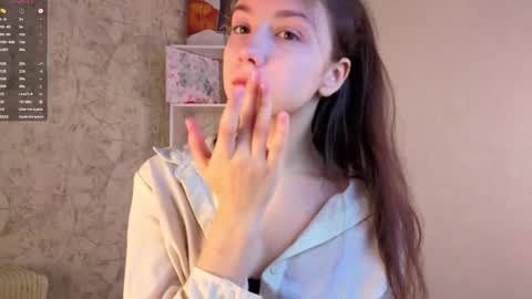 Milly online show from February 19, 3:28 am