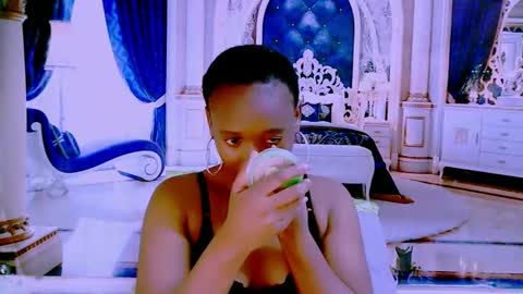 Cindy online show from December 3, 11:32 am