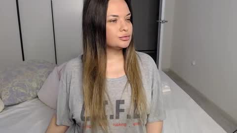 eelena4kiss online show from March 2, 4:47 pm