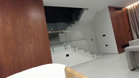 Erik and Alice online show from November 30, 3:11 am