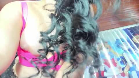 Stellita Muri  online show from October 19, 5:15 pm