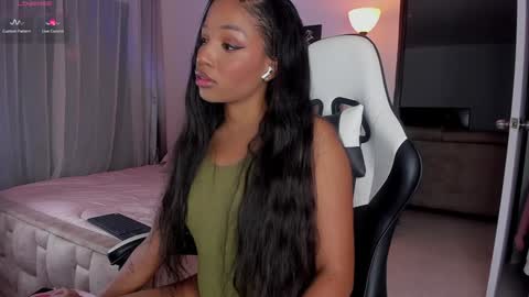 eimi   online show from January 9, 11:24 pm