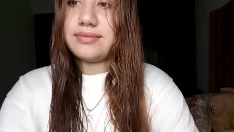 EIMY   MODEL INDEPENDENT online show from January 19, 2:04 am