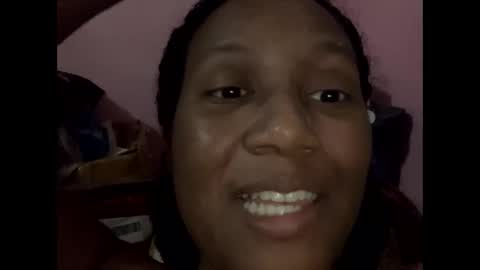 Eirondra Valeen online show from October 31, 12:23 am