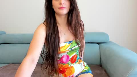 Ela online show from September 15, 7:16 am