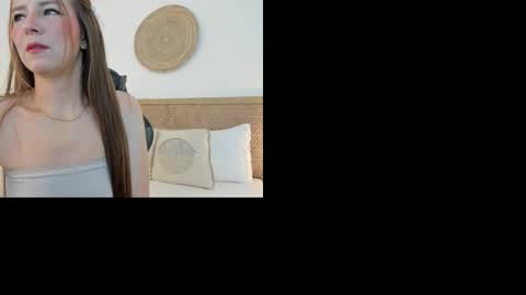 E L A I A online show from March 16, 12:20 pm