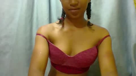 elaliealdy online show from January 7, 8:07 am