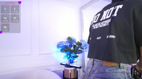 Elasummeer online show from January 22, 11:45 am