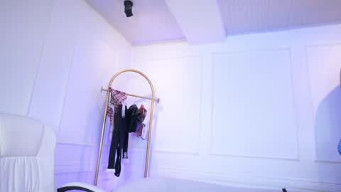 Elasummeer online show from September 29, 11:48 am