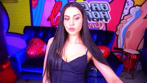 elegant_mysterious online show from February 15, 8:52 pm