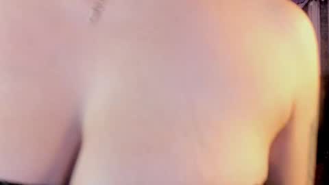 Elena  online show from November 17, 1:28 am