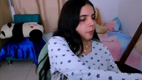 agnes online show from October 6, 6:45 pm