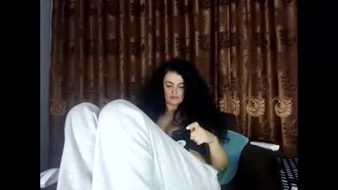 eliebullet online show from October 28, 9:08 pm