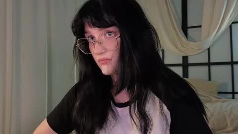 Ellie online show from September 27, 8:38 pm