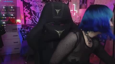  MORE ME   online show from September 27, 11:45 pm