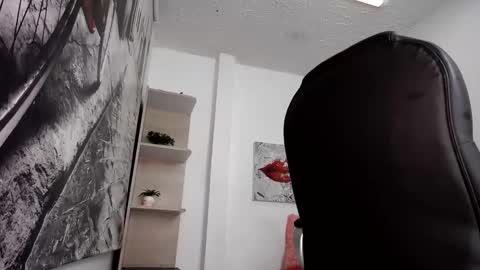 Elina  online show from January 11, 1:21 am