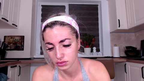 elisabeth_jason online show from January 24, 4:48 am