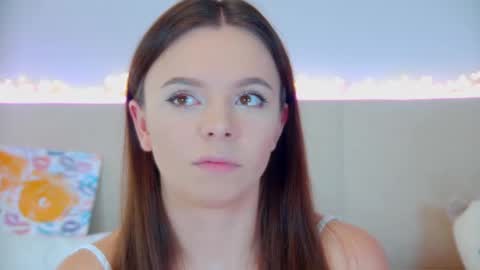 ElisabethDavis online show from February 25, 3:20 pm