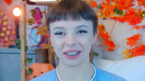 ElisabethDavis online show from October 21, 8:24 pm