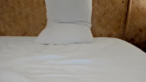 elisadikotti online show from November 14, 9:53 am