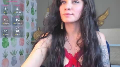 E L I S S A online show from January 14, 7:11 pm