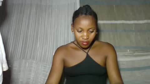 elita12010 online show from April 10, 7:14 am