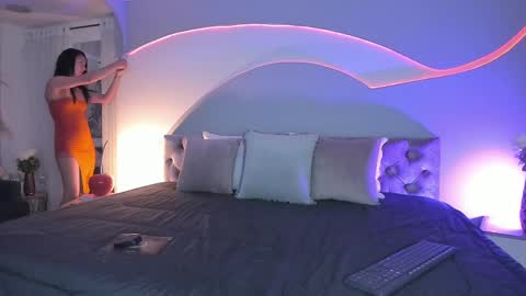 Eli online show from March 8, 7:40 pm