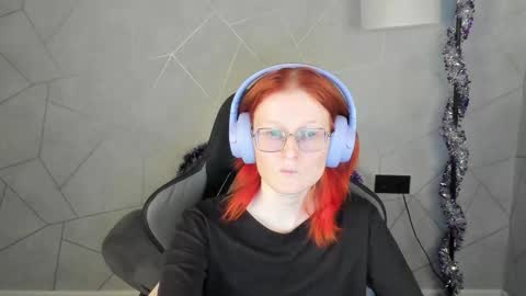 Elizabeth online show from January 14, 9:25 am