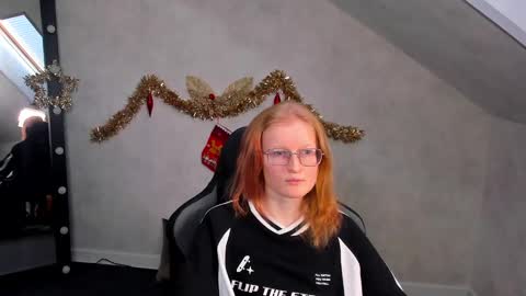 Elizabeth online show from January 14, 8:31 am