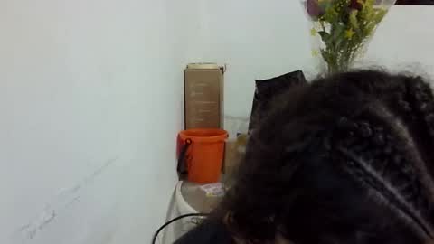 Elizabeth Martinez  online show from November 23, 5:25 pm