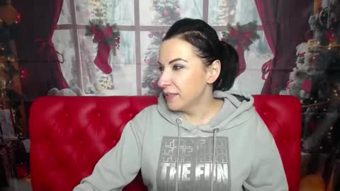 ElizabethSho online show from December 20, 6:12 pm