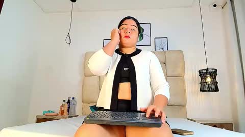 Eliza online show from October 6, 12:11 pm