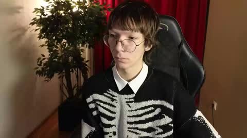 elizzza_ online show from November 16, 5:20 am