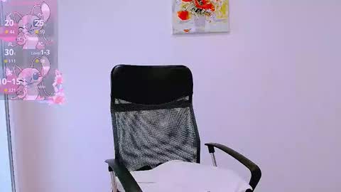 Ella  online show from October 22, 5:56 am