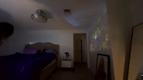 ella_ella_ella_ay online show from November 1, 4:16 am