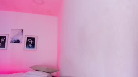 Ella online show from January 13, 12:09 pm