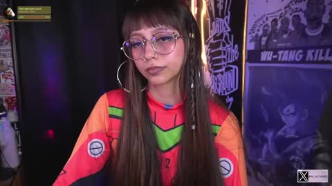 follow me on instagram .    online show from October 5, 10:15 pm