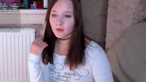 My name is Ellie online show from November 15, 1:01 pm