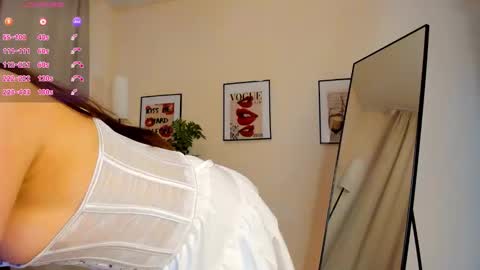 elli_anderson online show from December 16, 2:28 am