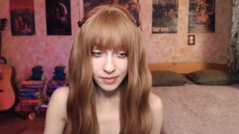 ellie_friendly online show from November 18, 11:26 pm