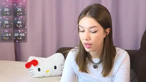 ellie online show from September 13, 8:17 pm