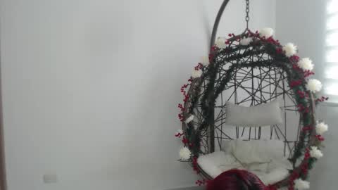 ellieconnor217 online show from June 2, 7:26 pm