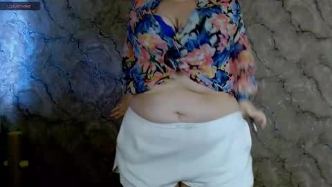 Ellie online show from September 14, 2:15 pm