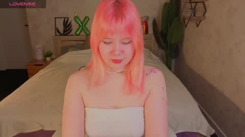 ellya_castro online show from January 7, 12:14 am