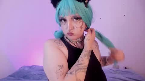 Eloise  . online show from October 18, 5:21 am